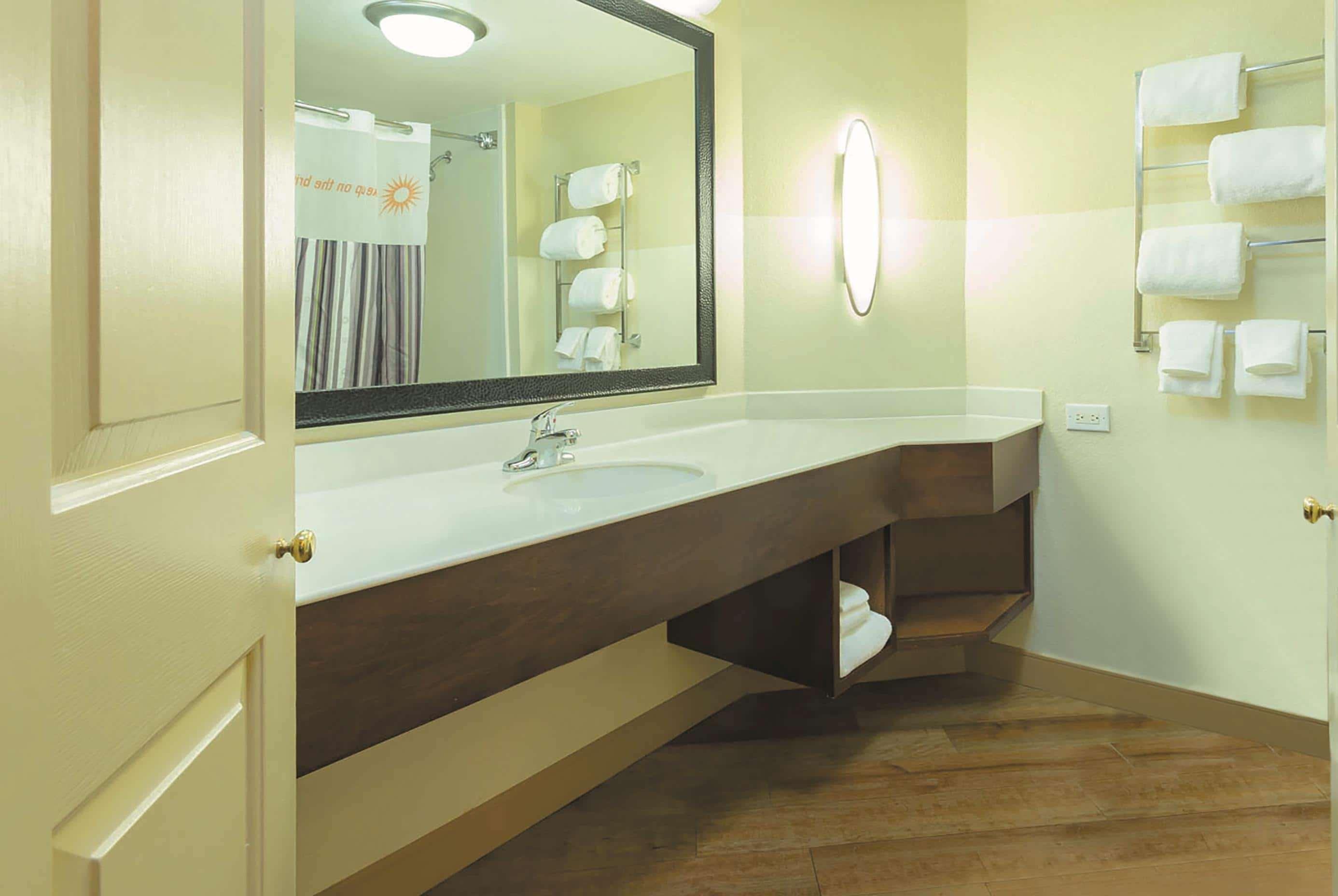 Hotel La Quinta By Wyndham Crabtree 3*