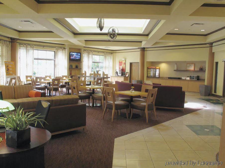 La Quinta By Wyndham Crabtree